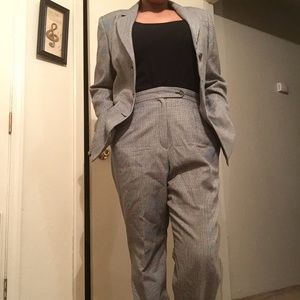Vintage black/white suit